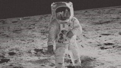 humans returning to the Moon